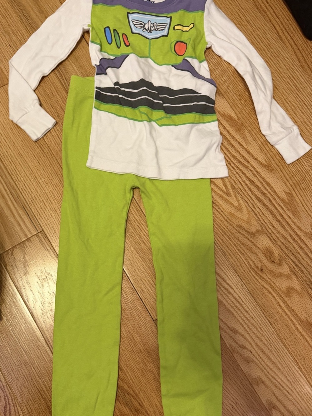 Old Navy x Pixar Buzz Lightyear Pajama Set Pixar Buzz Lightyear Pajama Set 6T
